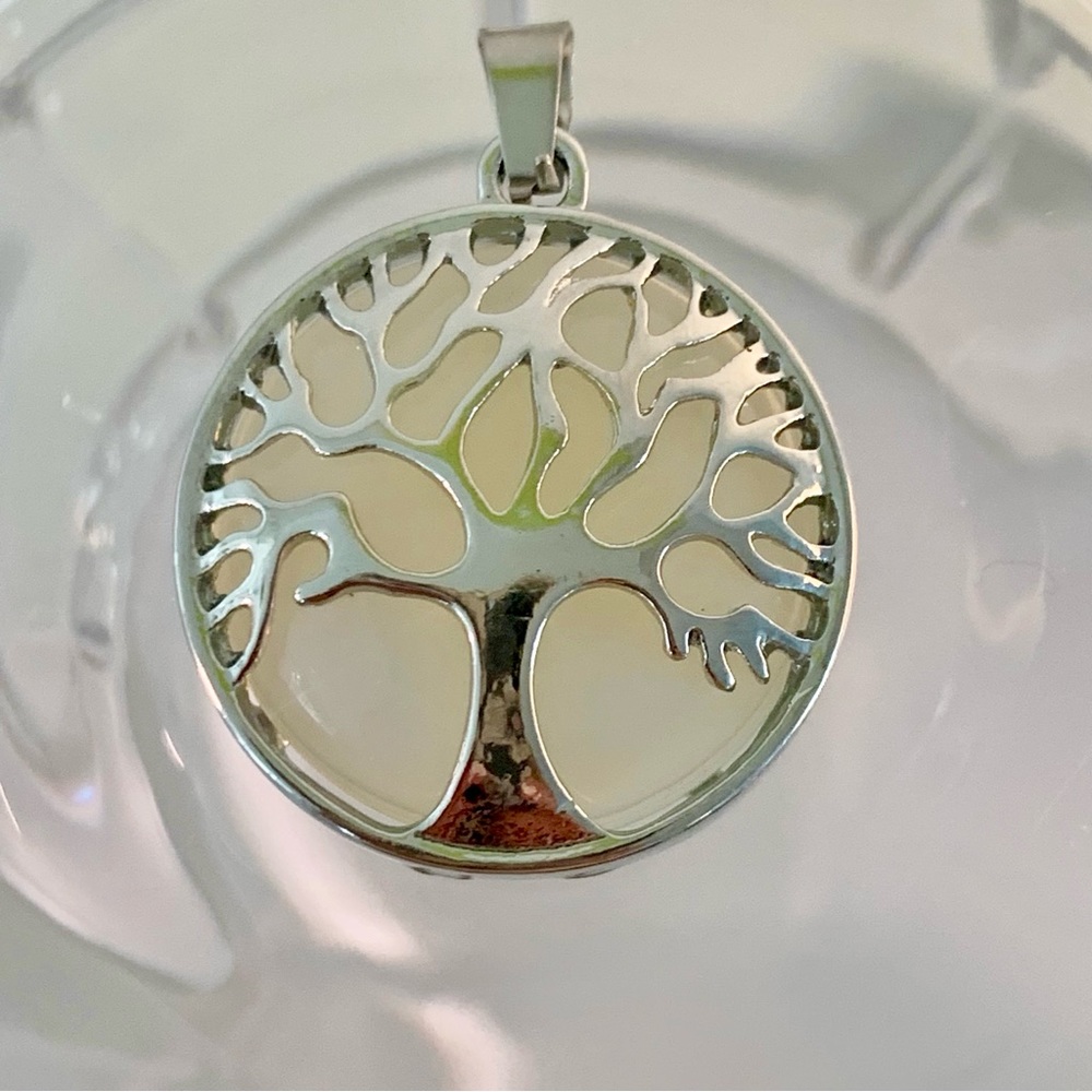Opalite Tree Of Life Pendant (NEW)